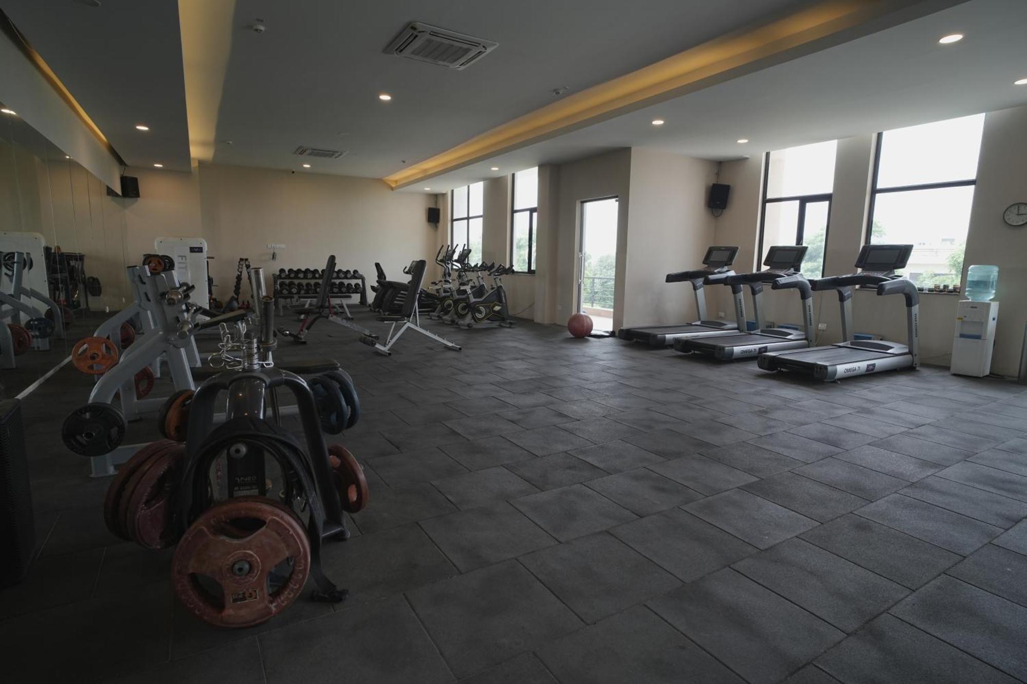 מלון Mohali Tdi Club Retreat Sector-110 מראה חיצוני תמונה